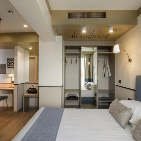 Domidea Hotel